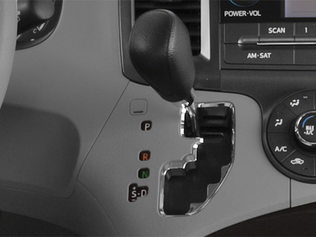 2014 Toyota Sienna LE