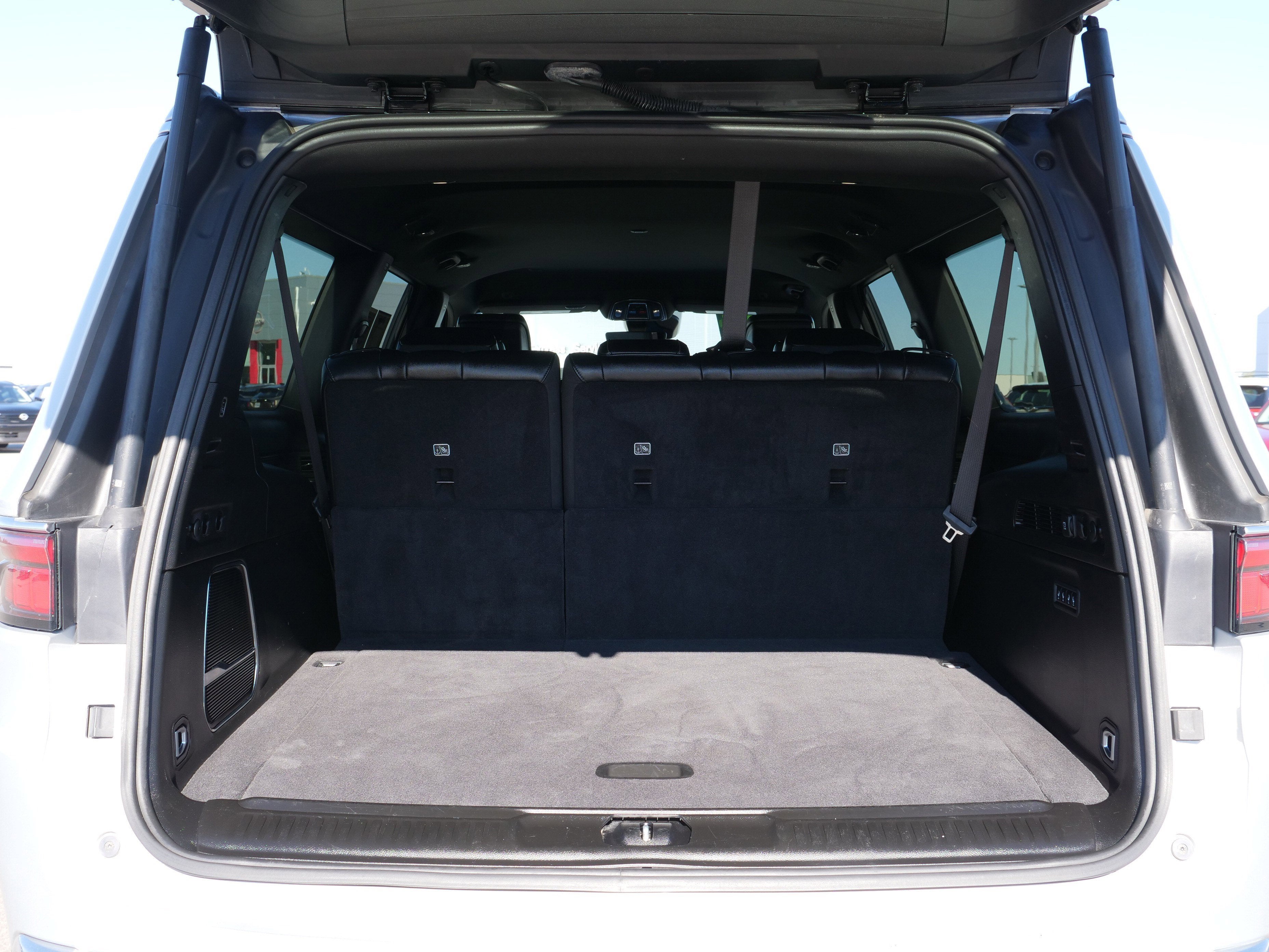 2024 Jeep Wagoneer L Base