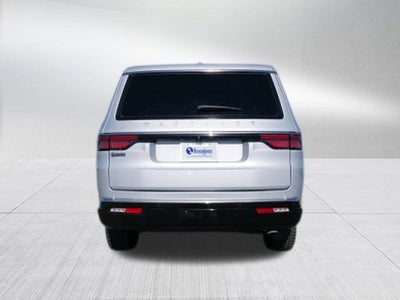 2024 Jeep Wagoneer L Base