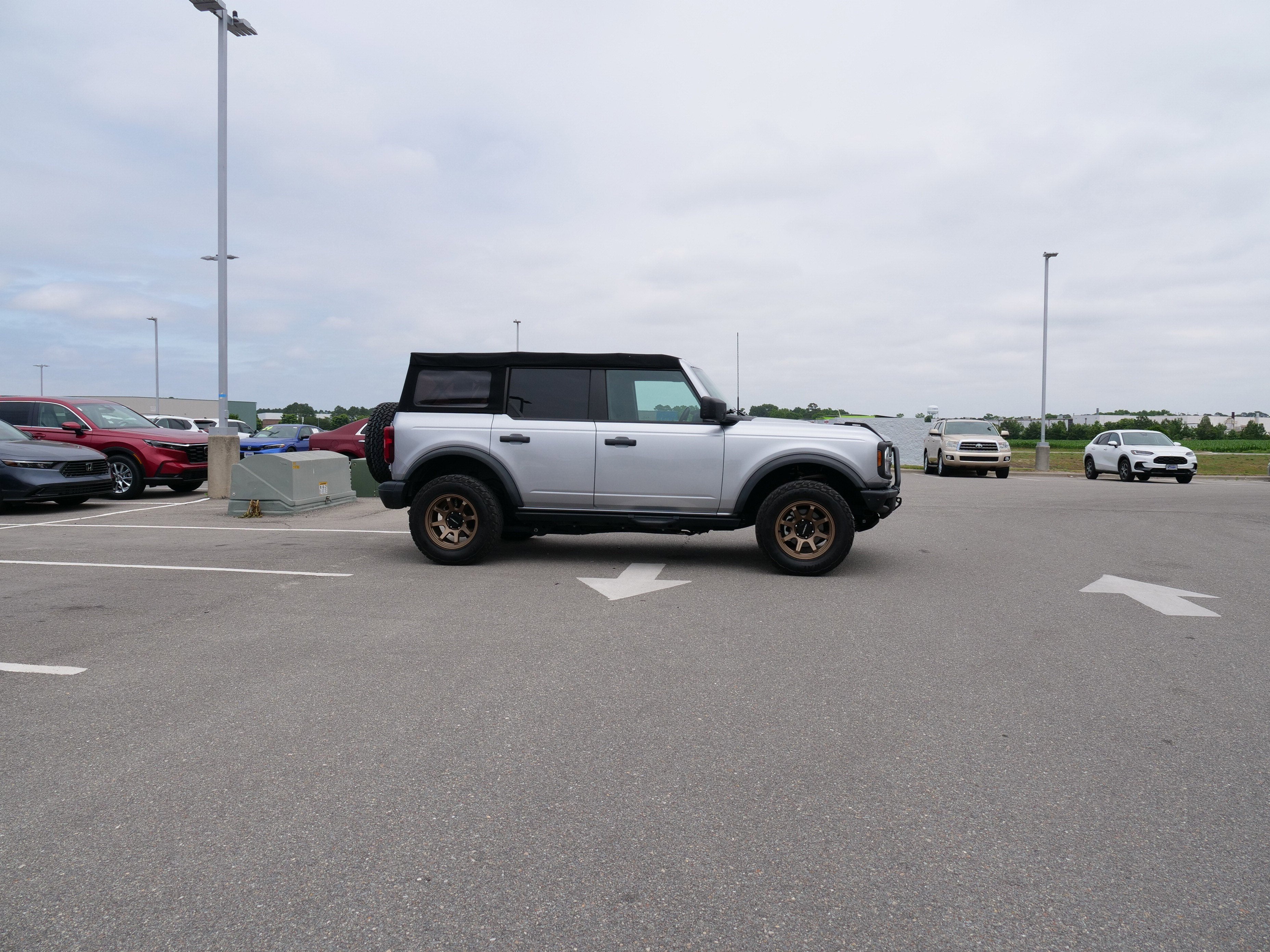 2023 Ford Bronco Black Diamond