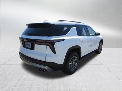 2024 Chevrolet Traverse FWD LT