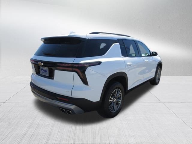 2024 Chevrolet Traverse FWD LT