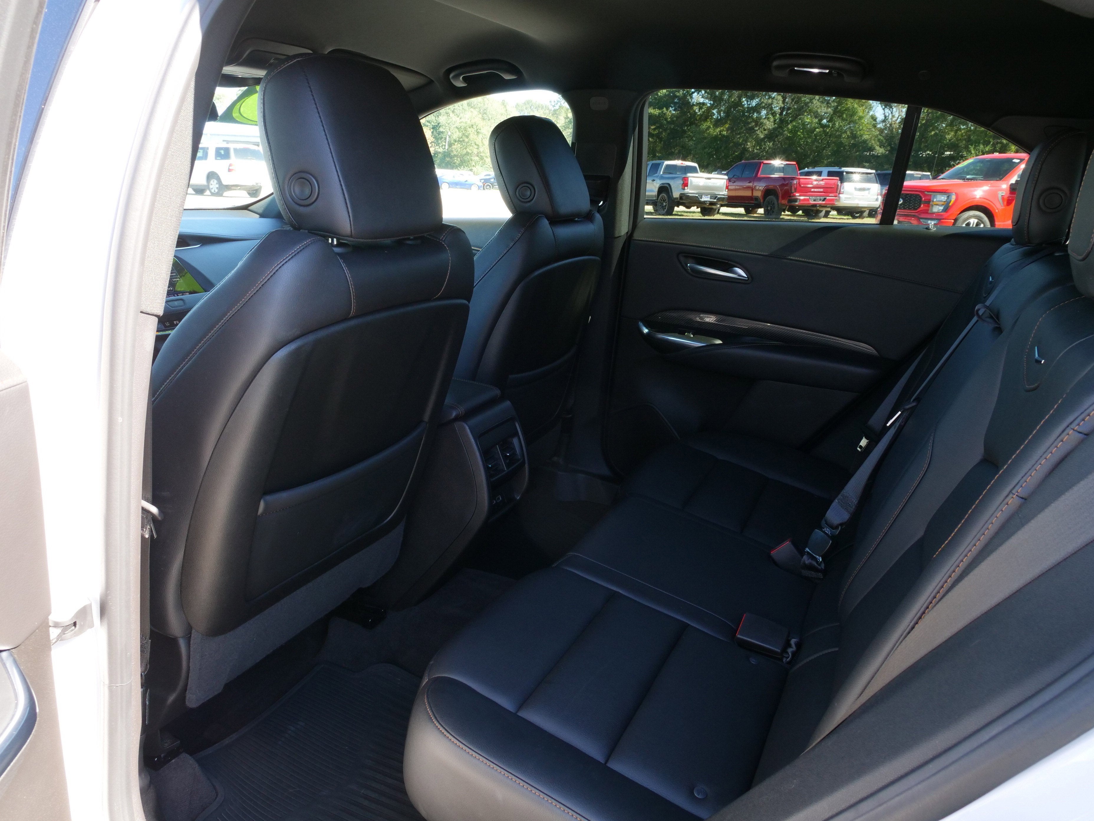 2023 Cadillac XT4 FWD Sport