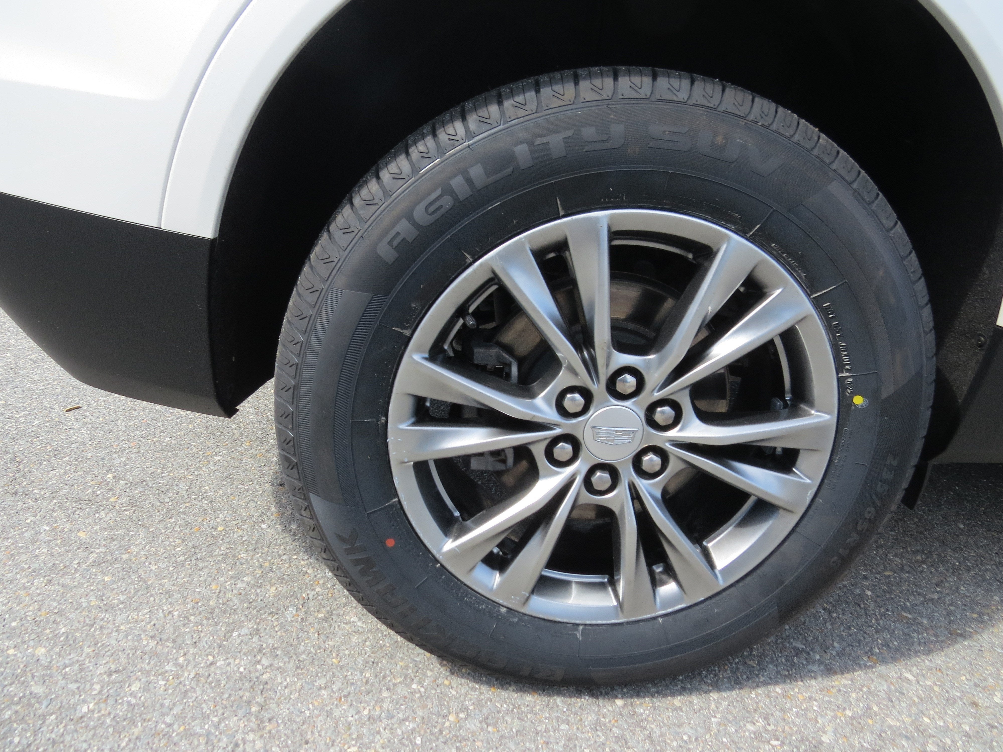 2023 Cadillac XT5 FWD Premium Luxury