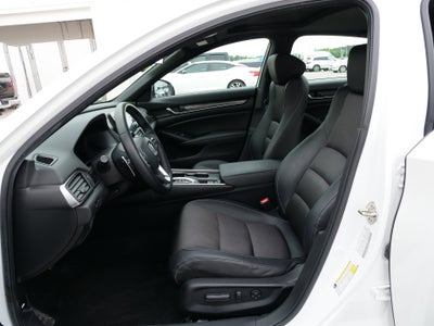 2019 Honda Accord Sedan Sport 2.0T
