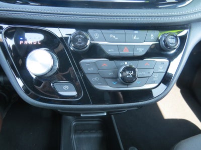 2023 Chrysler Pacifica Touring