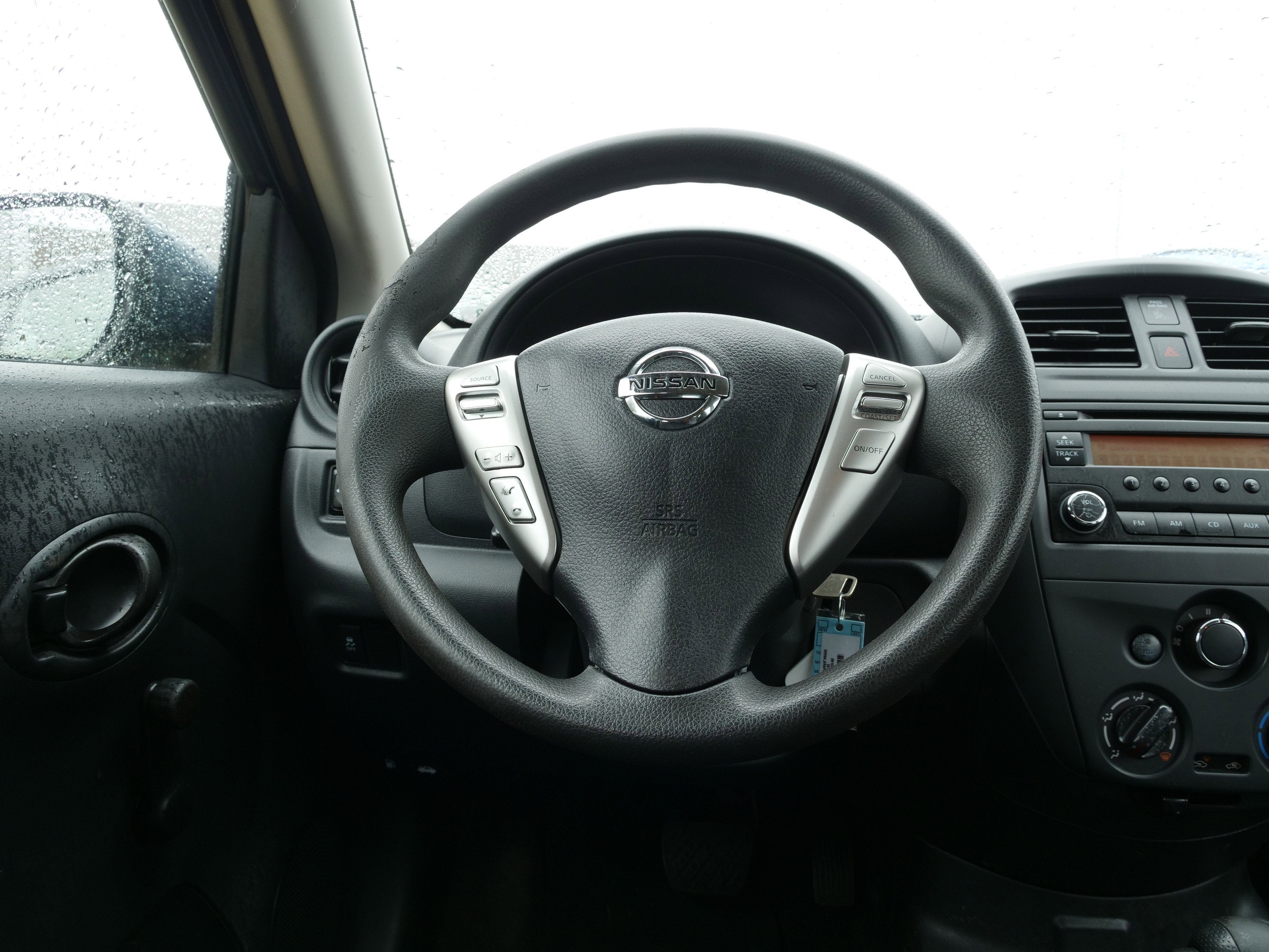 2017 Nissan Versa Sedan S Plus