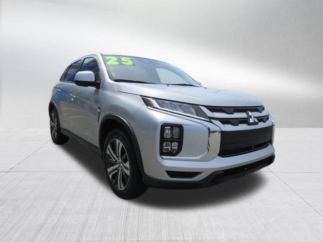 2025 Mitsubishi Outlander Sport ES