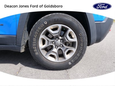 2019 Jeep Cherokee Trailhawk