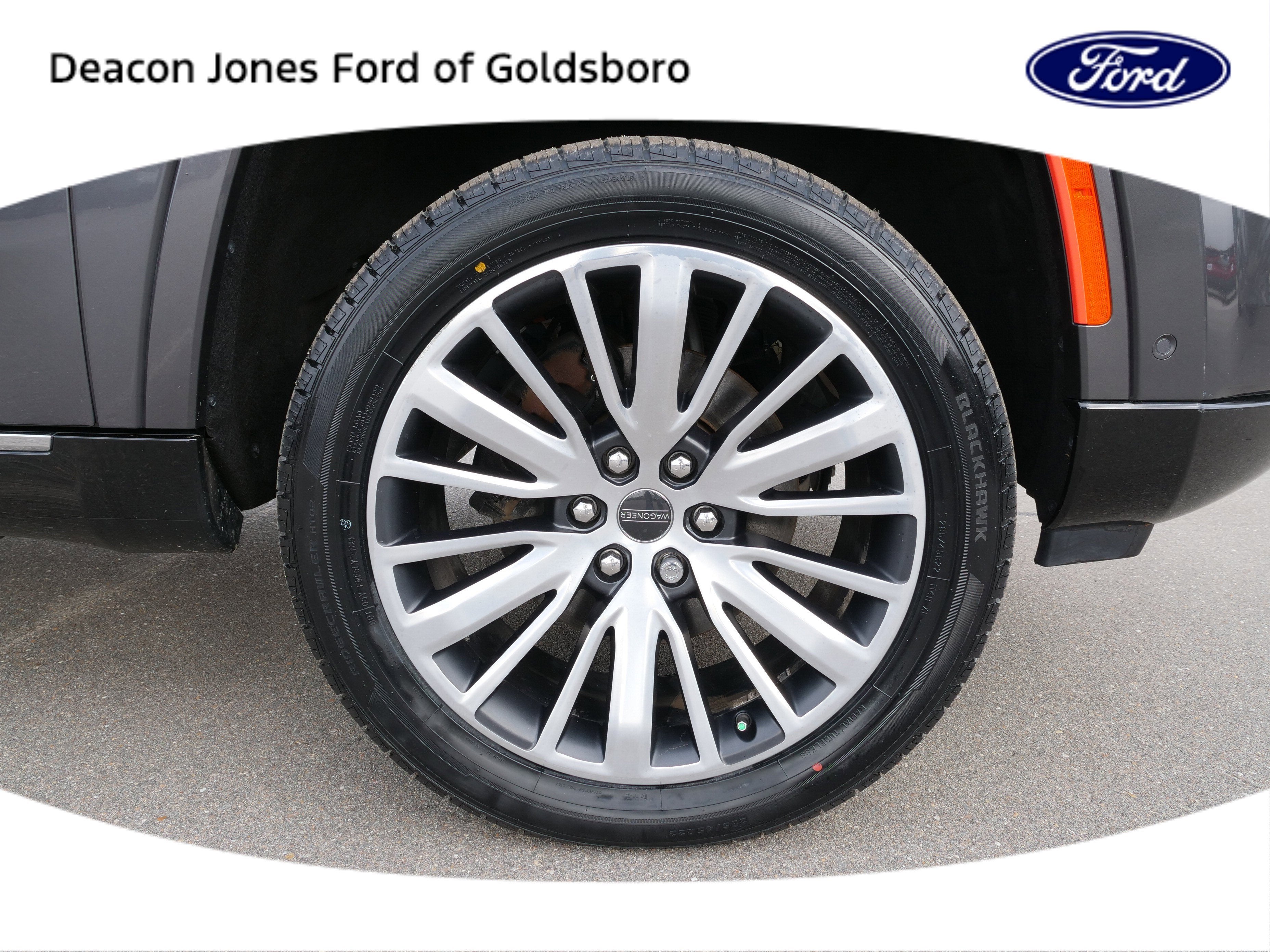 2022 Jeep Grand Wagoneer Series III