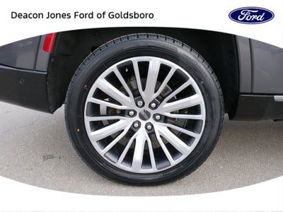 2022 Jeep Grand Wagoneer Series III