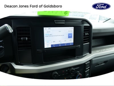 2025 Ford Super Duty F-450 DRW XL