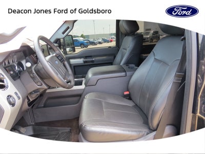 2015 Ford Super Duty F-350 SRW Lariat