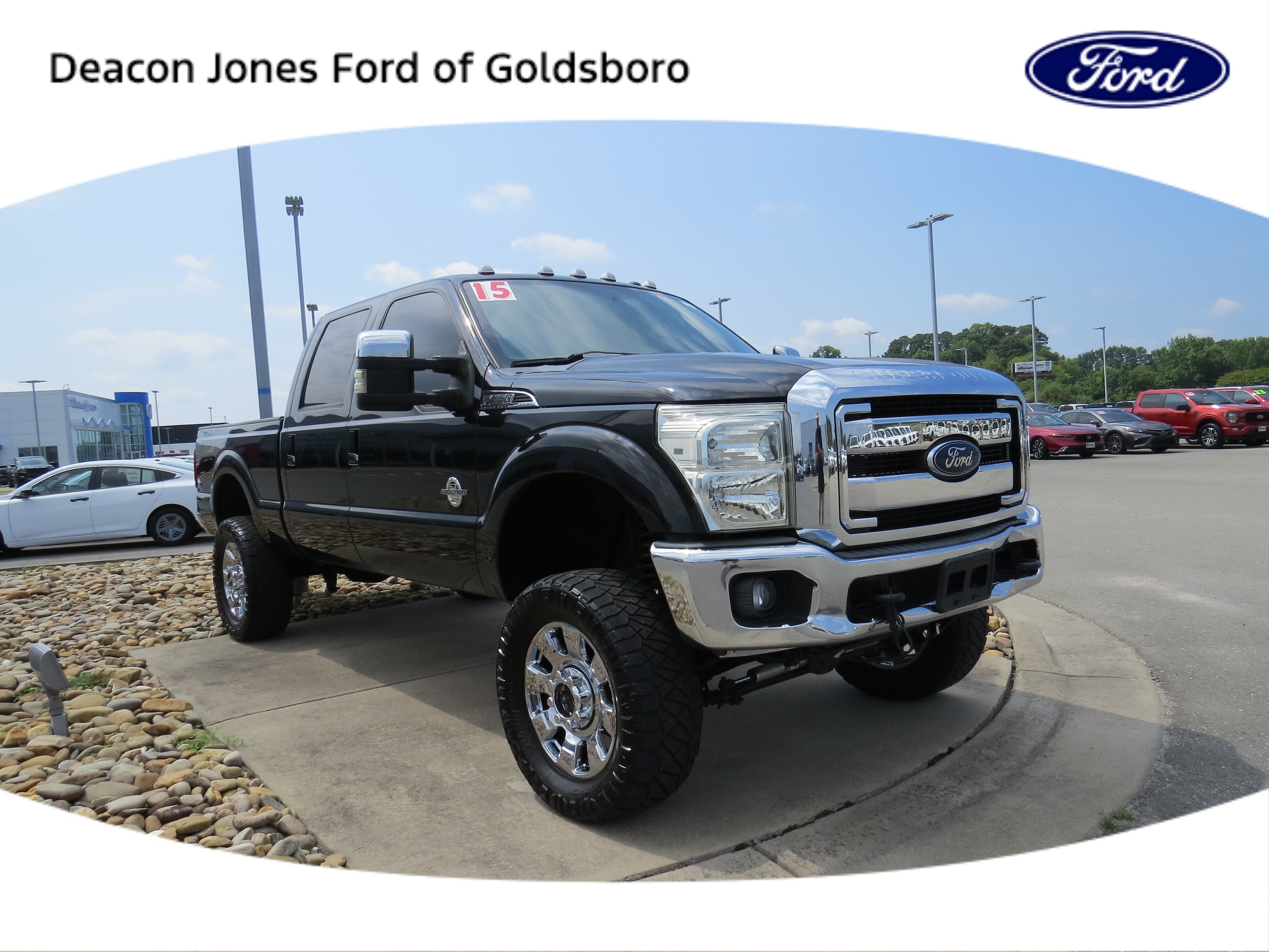 2015 Ford Super Duty F-350 SRW Lariat