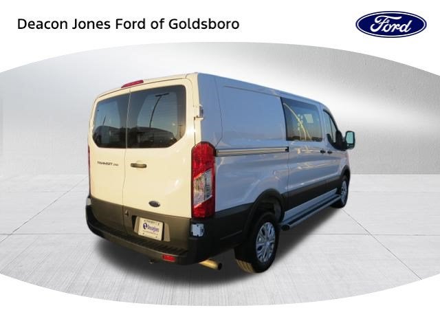 2025 Ford Transit Cargo Van Base