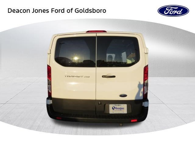 2025 Ford Transit Cargo Van Base