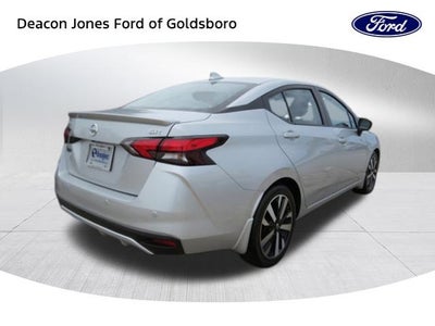2022 Nissan Versa SR