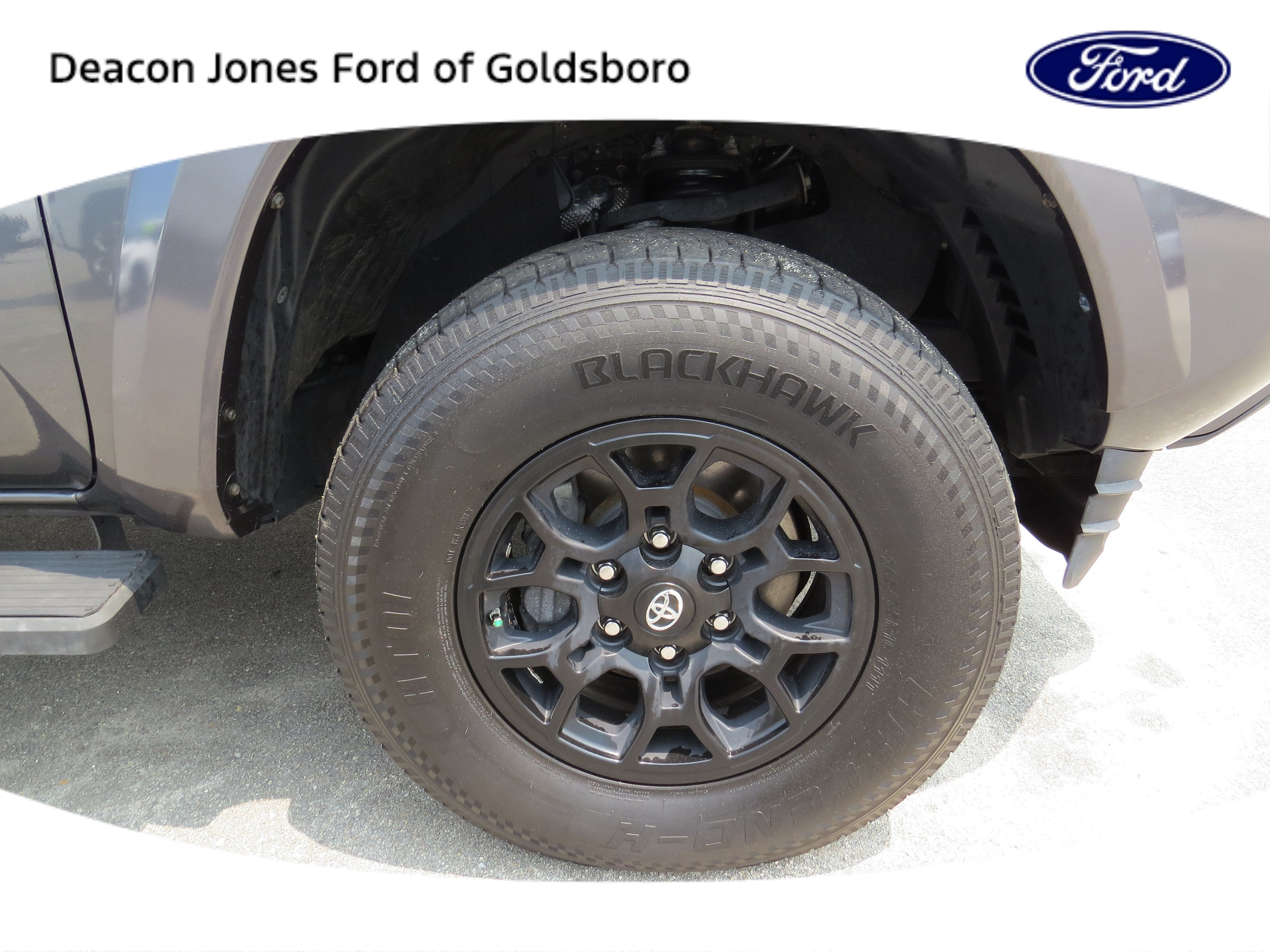 2019 Toyota Tacoma 2WD SR5