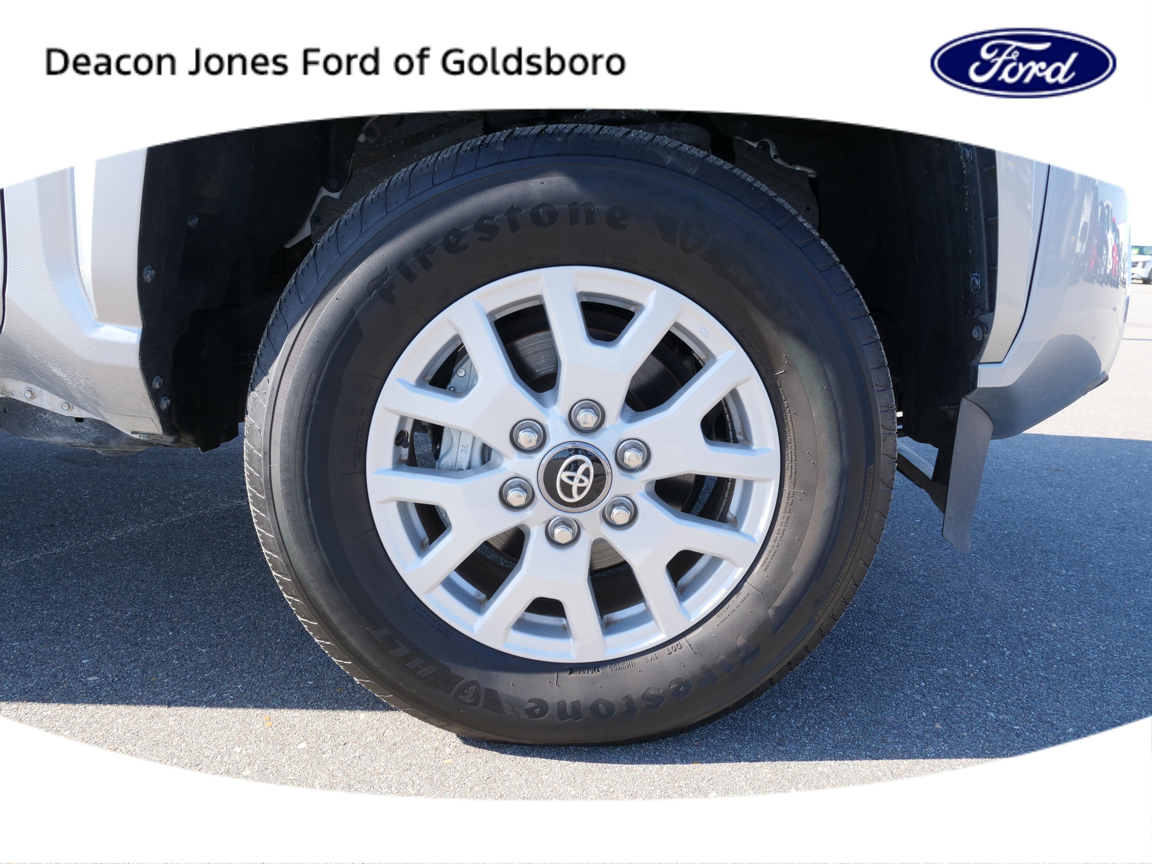 2024 Toyota Tacoma 2WD SR5