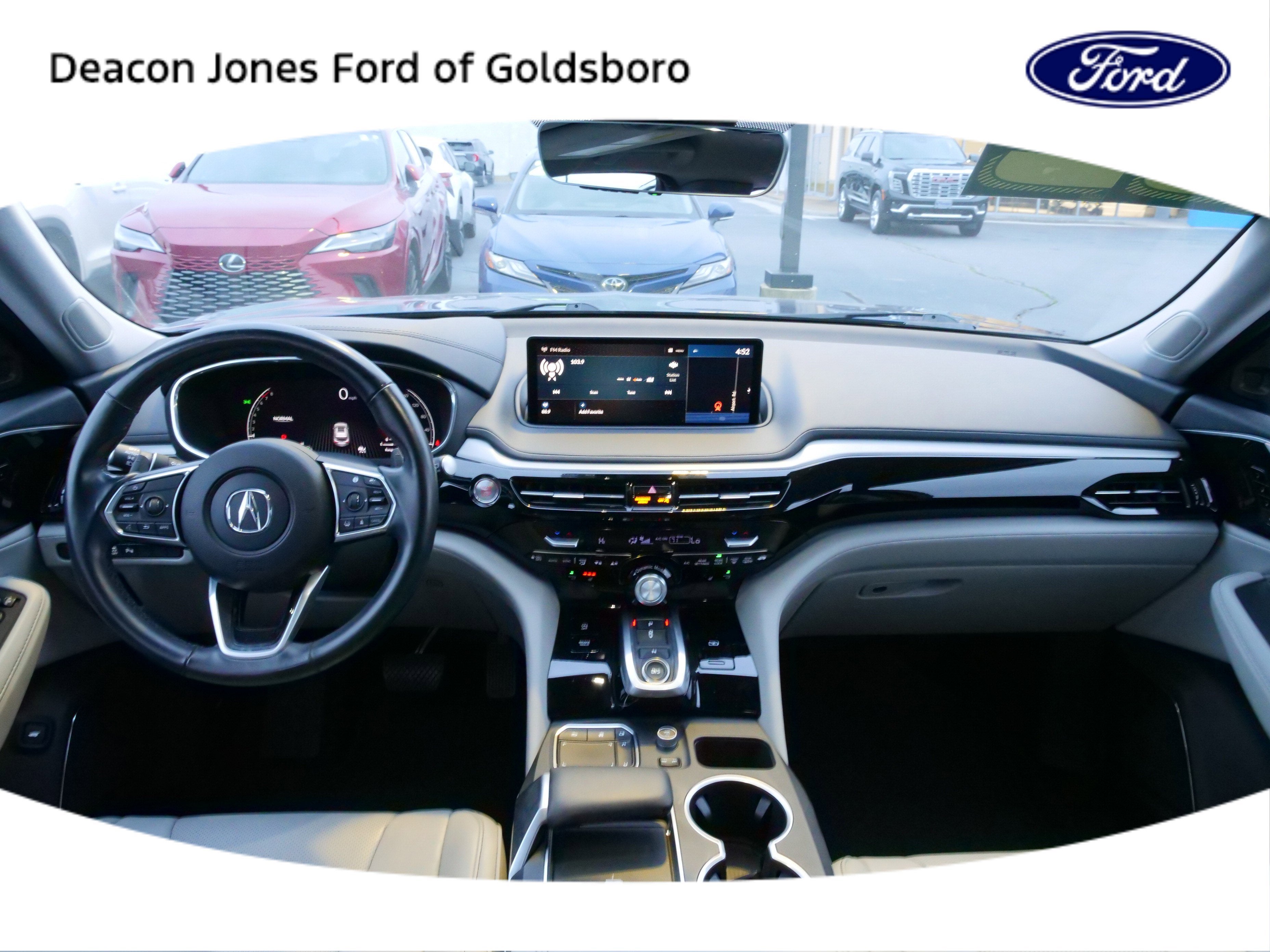 2022 Acura MDX w/Technology Package