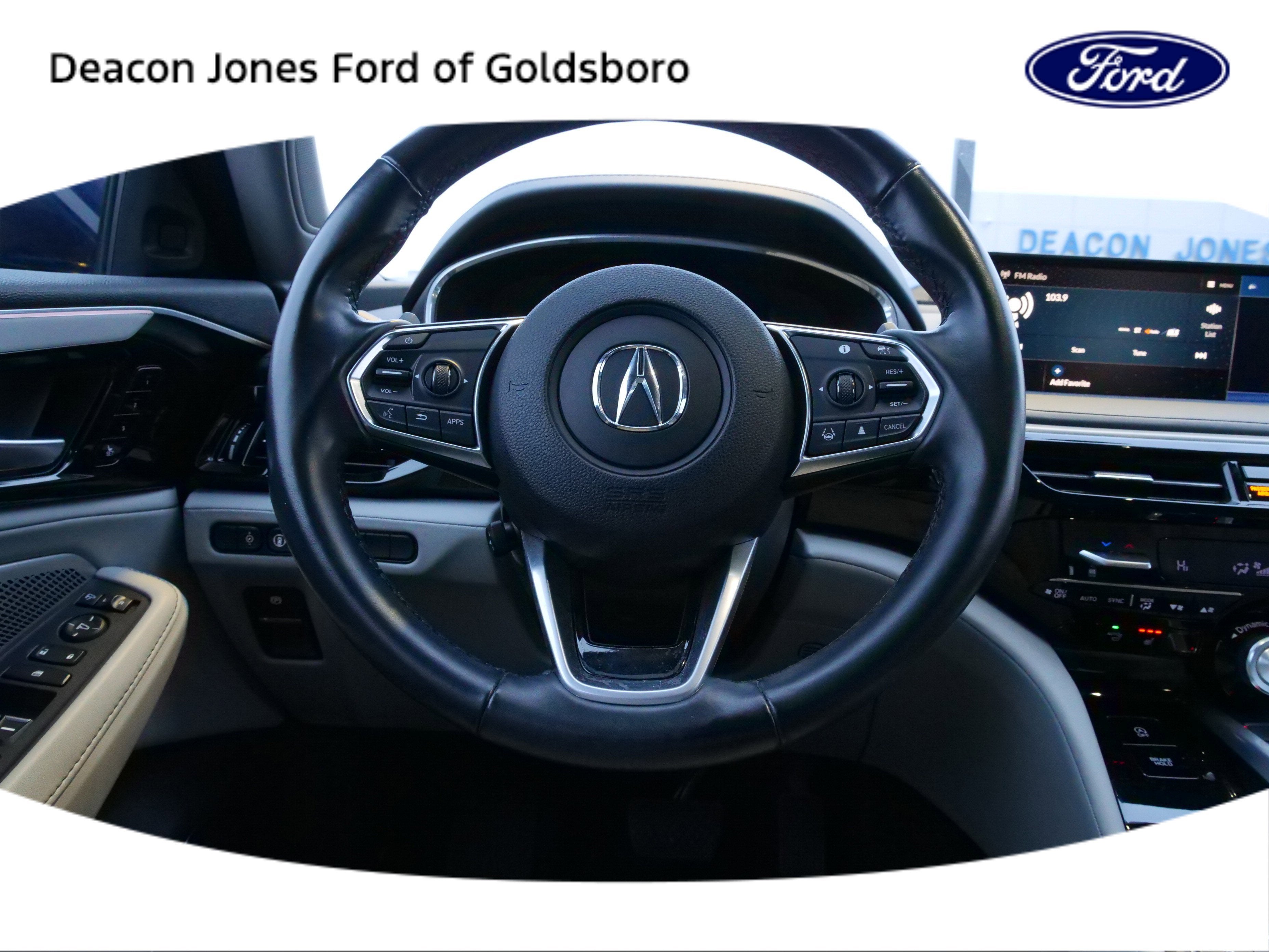 2022 Acura MDX w/Technology Package