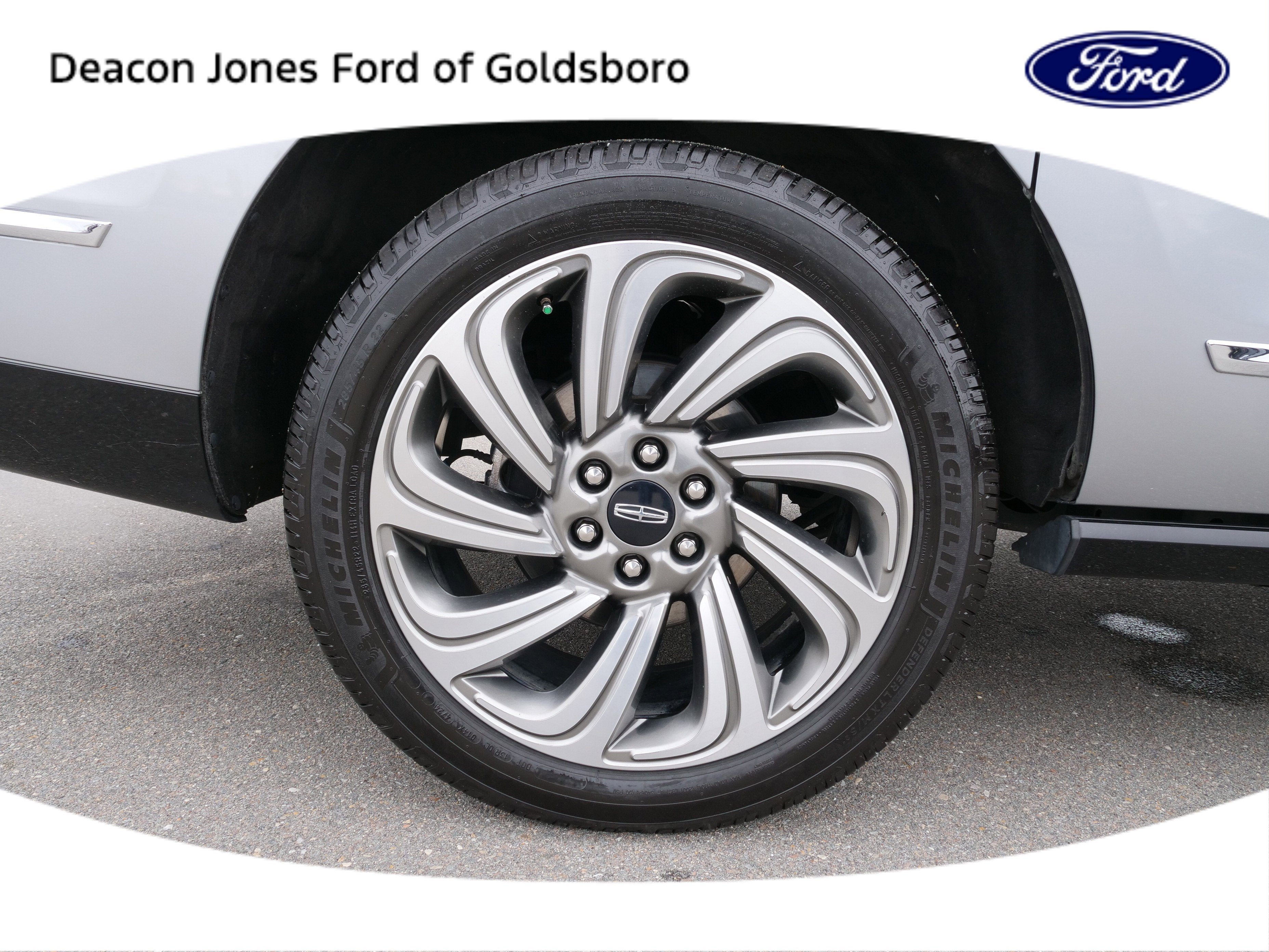 2023 Lincoln Navigator L Reserve