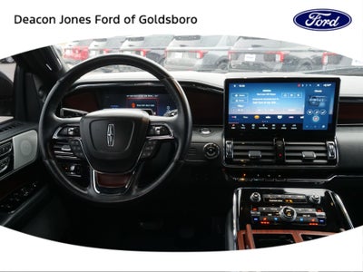 2023 Lincoln Navigator L Reserve