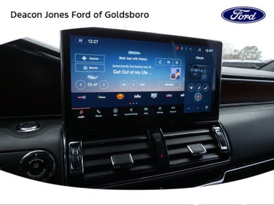 2023 Lincoln Navigator L Reserve