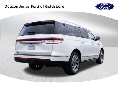 2023 Lincoln Navigator L Reserve