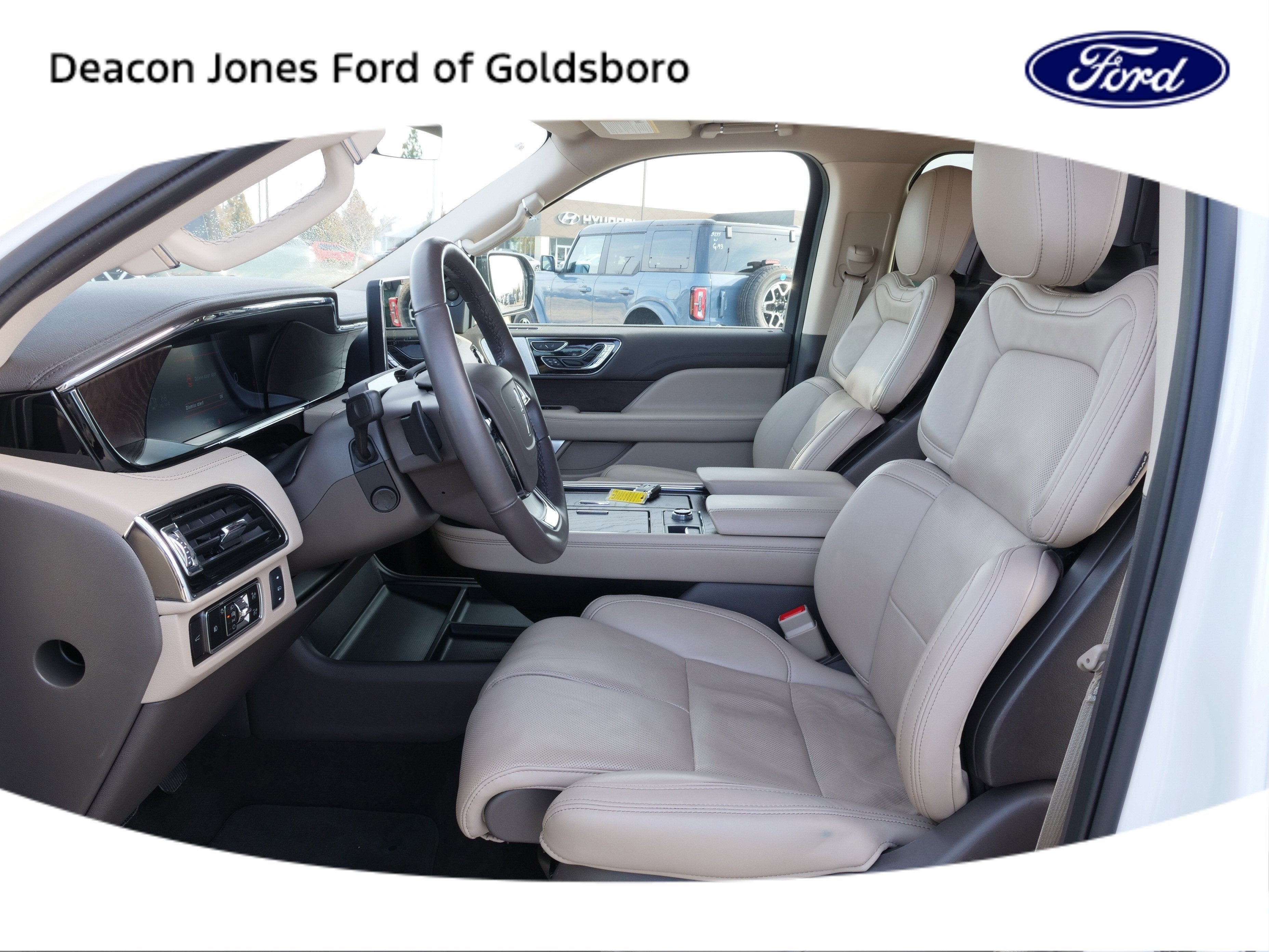 2024 Lincoln Navigator L Reserve