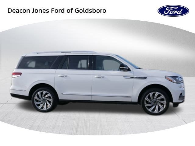 2024 Lincoln Navigator L Reserve