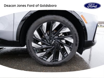 2025 Lincoln Nautilus Reserve