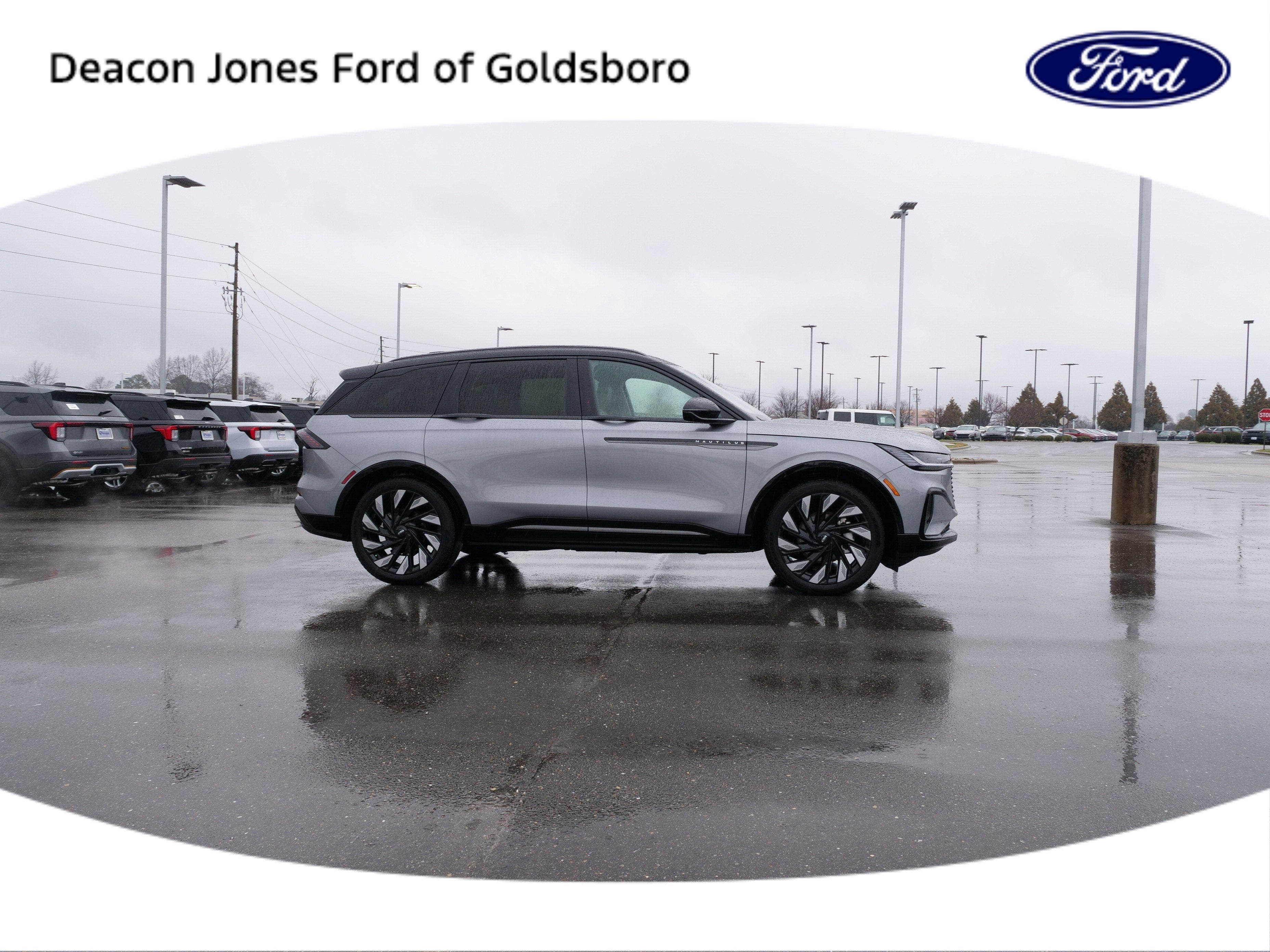 2025 Lincoln Nautilus Reserve