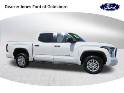 2025 Toyota Tundra 4WD SR