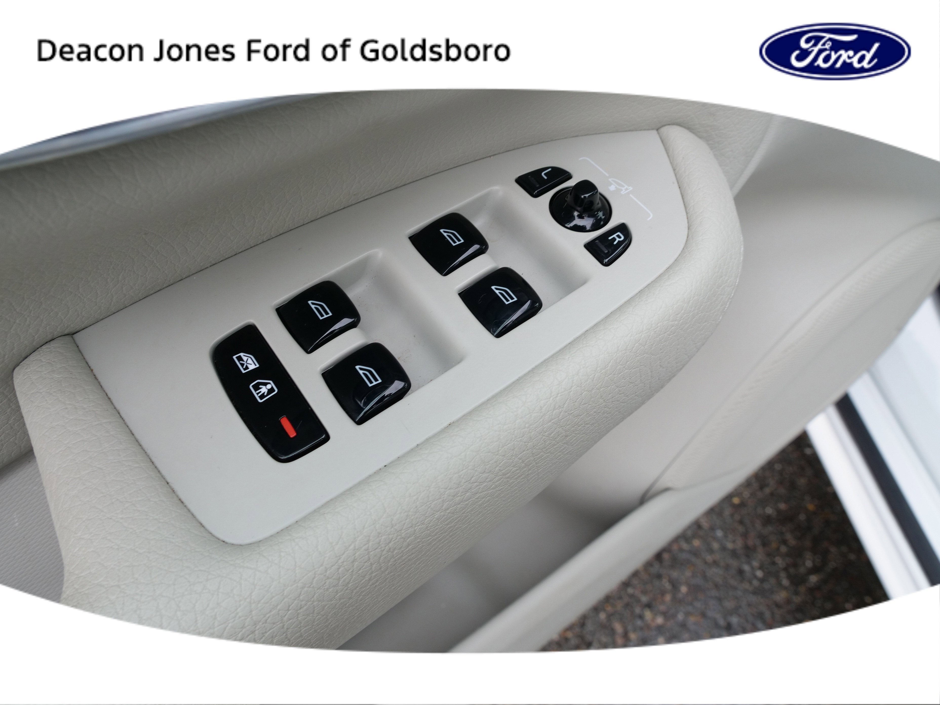 2021 Volvo XC90 Momentum