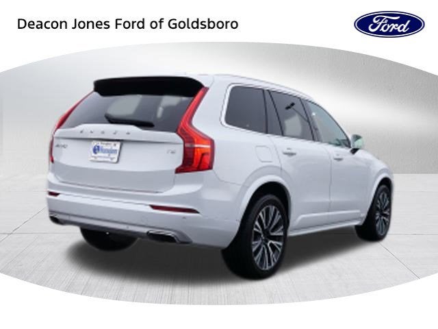 2021 Volvo XC90 Momentum