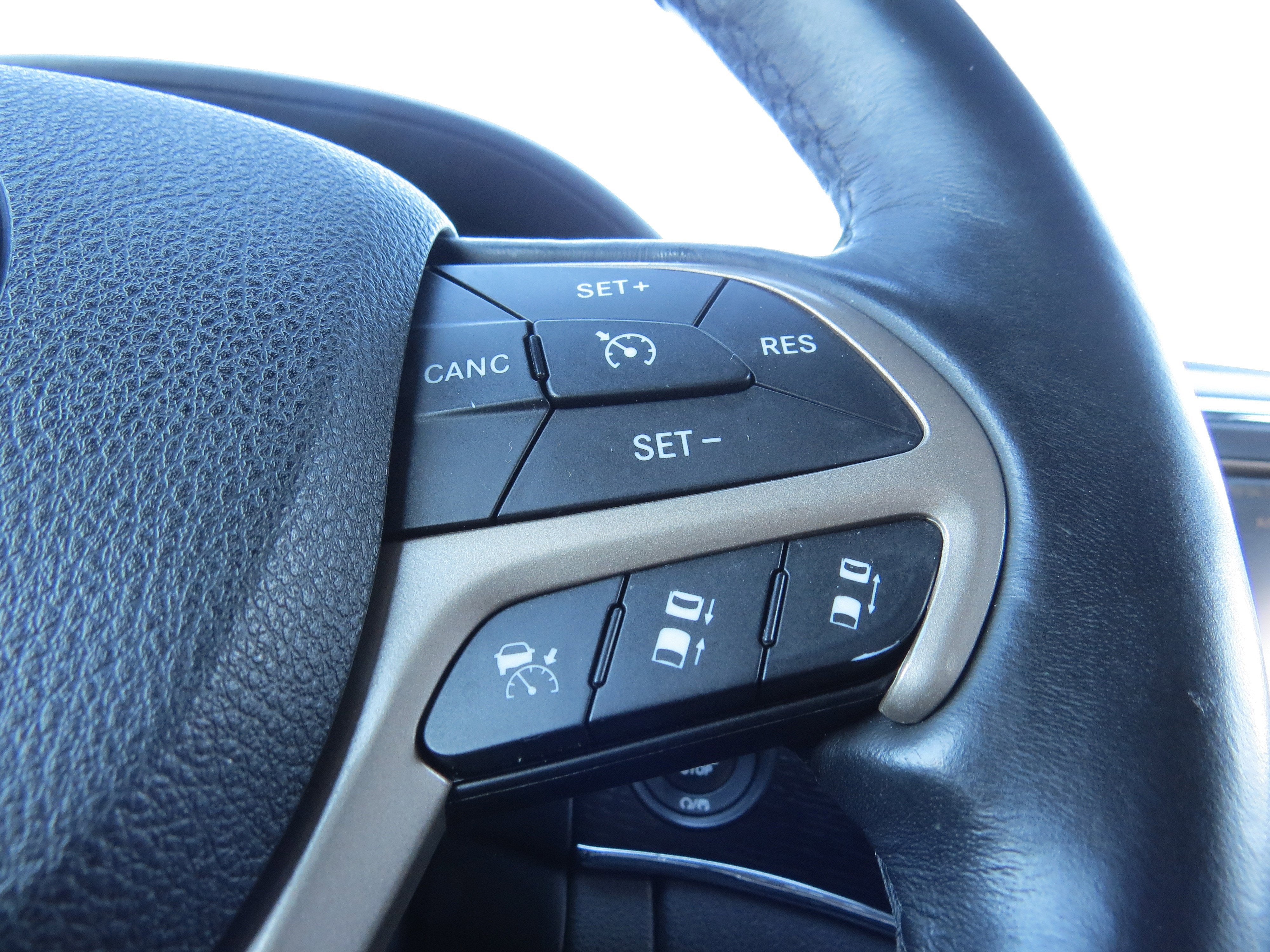 2016 Jeep Grand Cherokee Summit