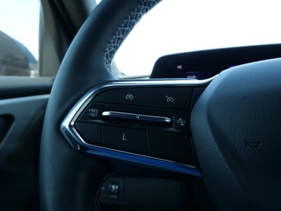 2024 Chevrolet Traverse AWD LT