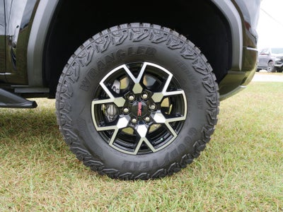 2024 GMC Canyon 4WD AT4X