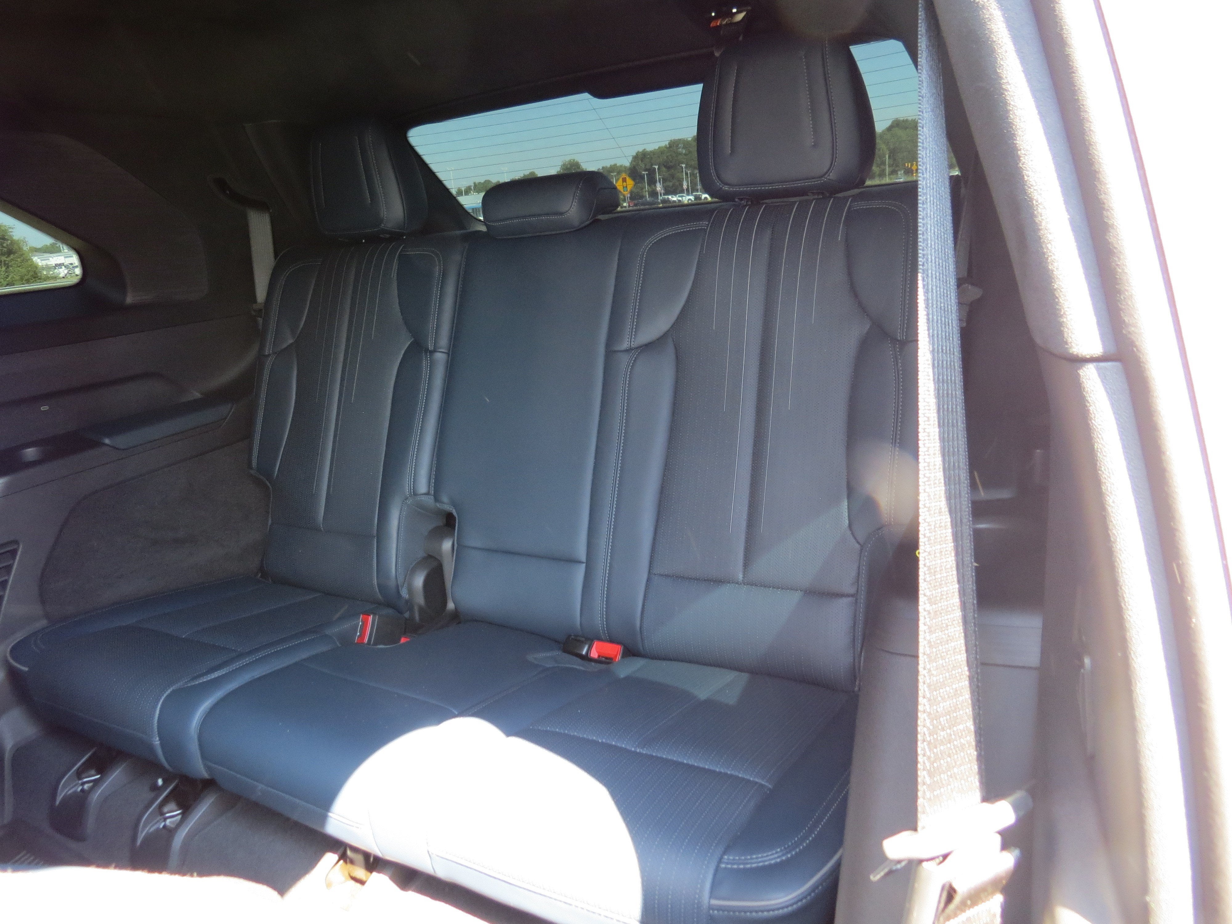 2025 Cadillac ESCALADE IQ Sport 2
