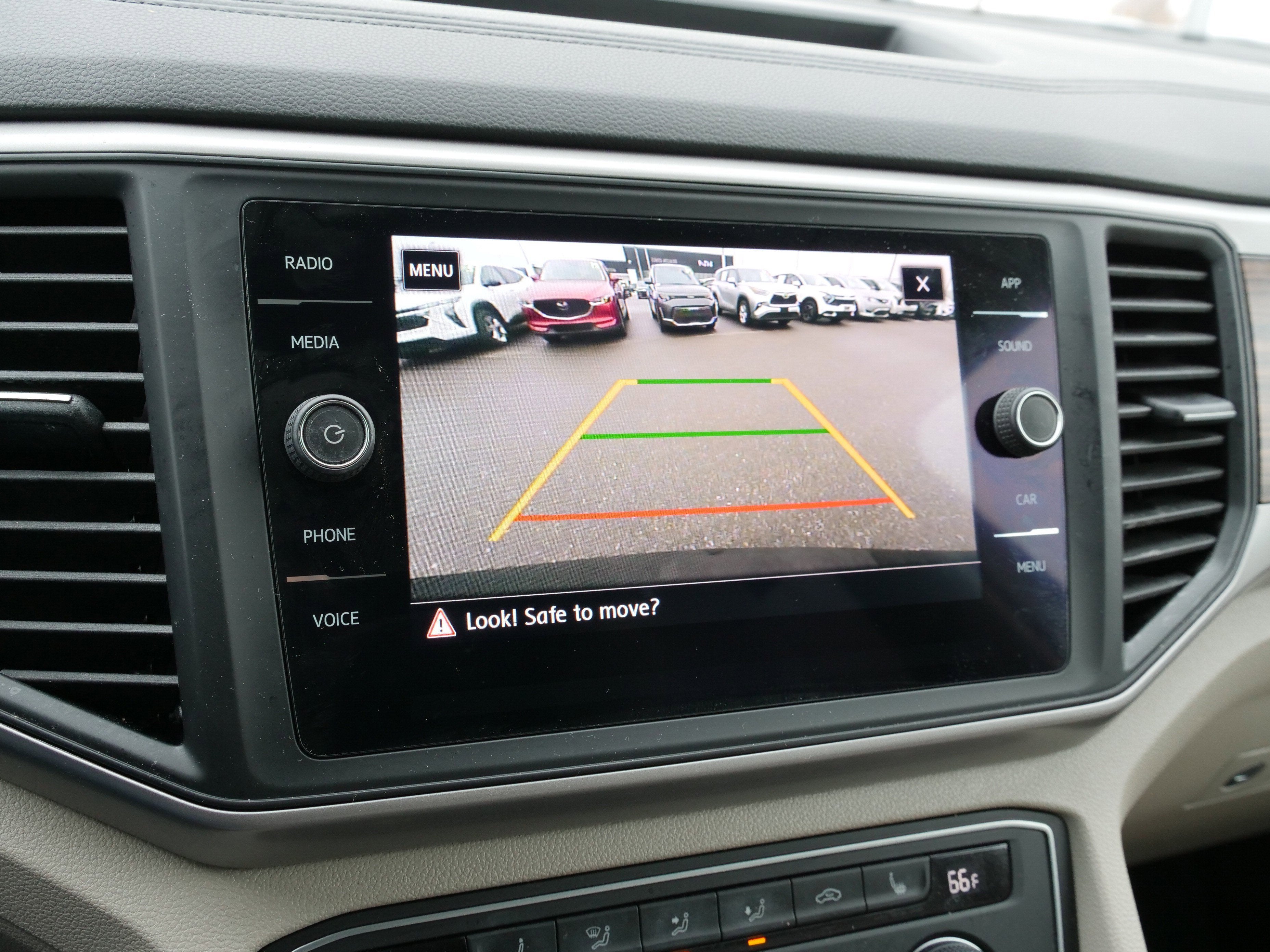 2021 Volkswagen Atlas 3.6L V6 SE w/Technology