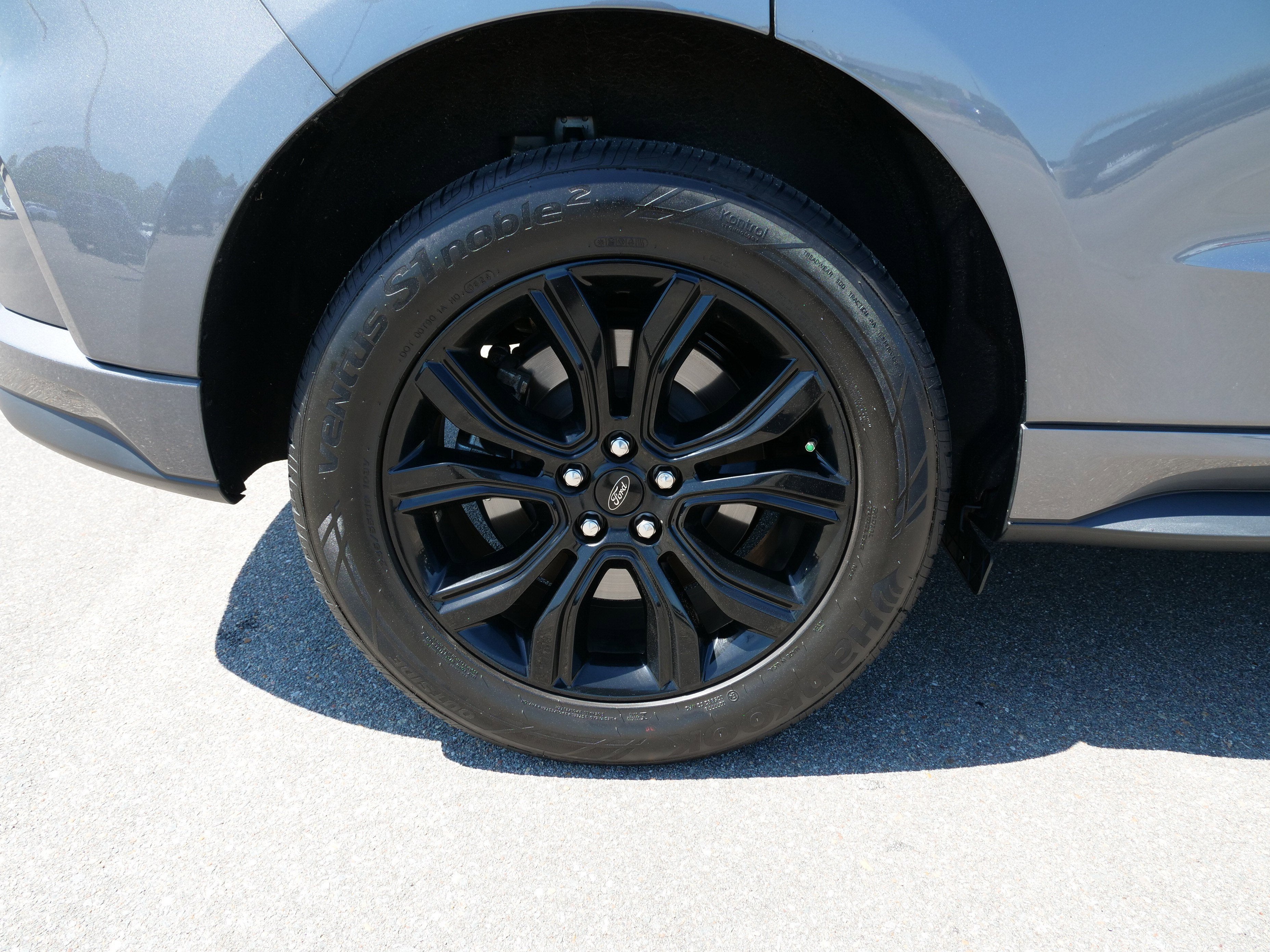 2024 Ford Edge SE