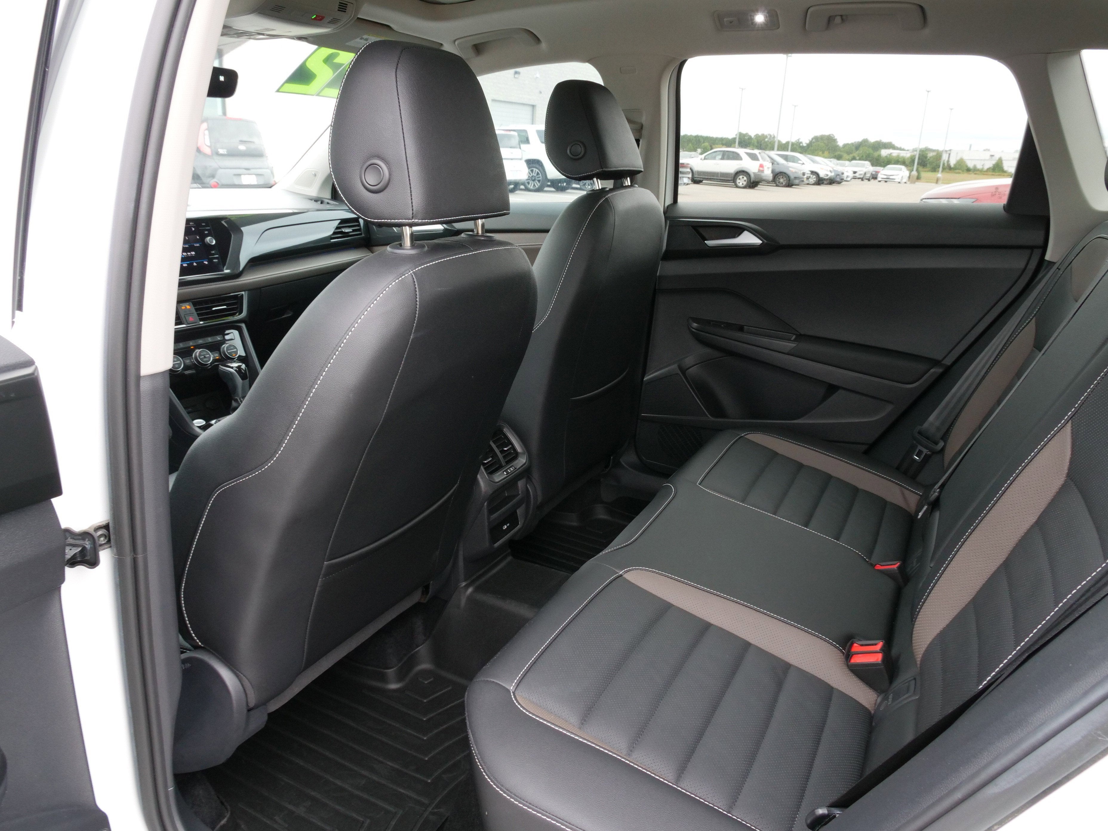 2022 Volkswagen Taos SEL