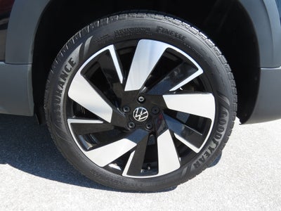 2024 Volkswagen Taos SEL