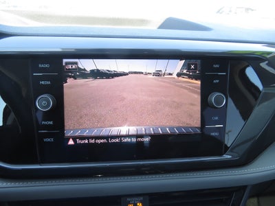 2024 Volkswagen Taos SEL