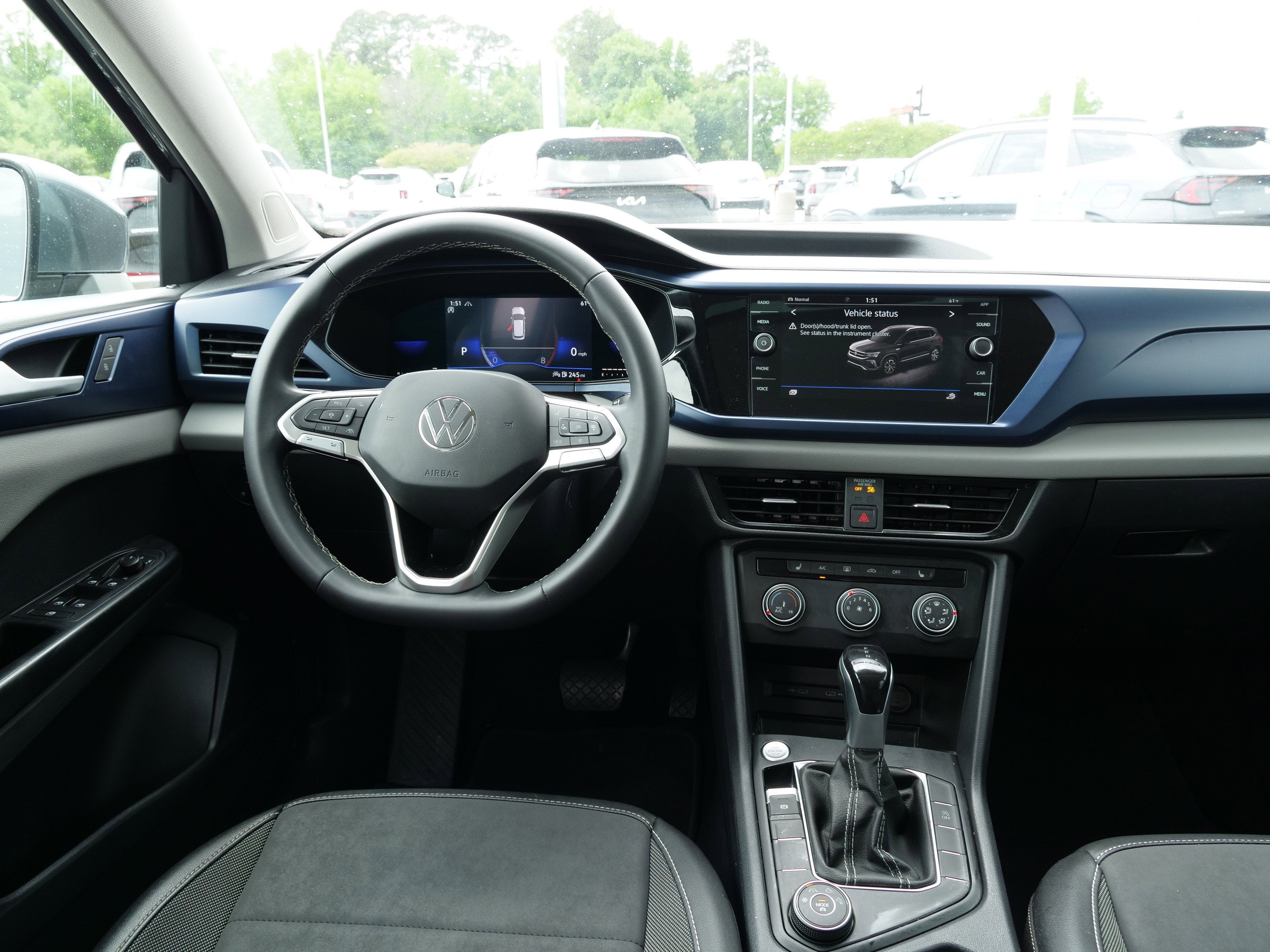 2022 Volkswagen Taos SE
