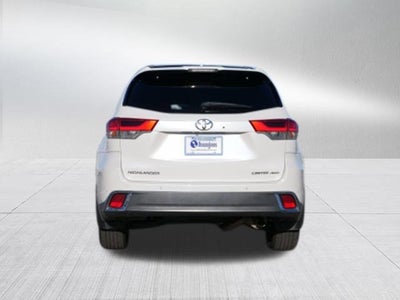 2017 Toyota Highlander Limited Platinum