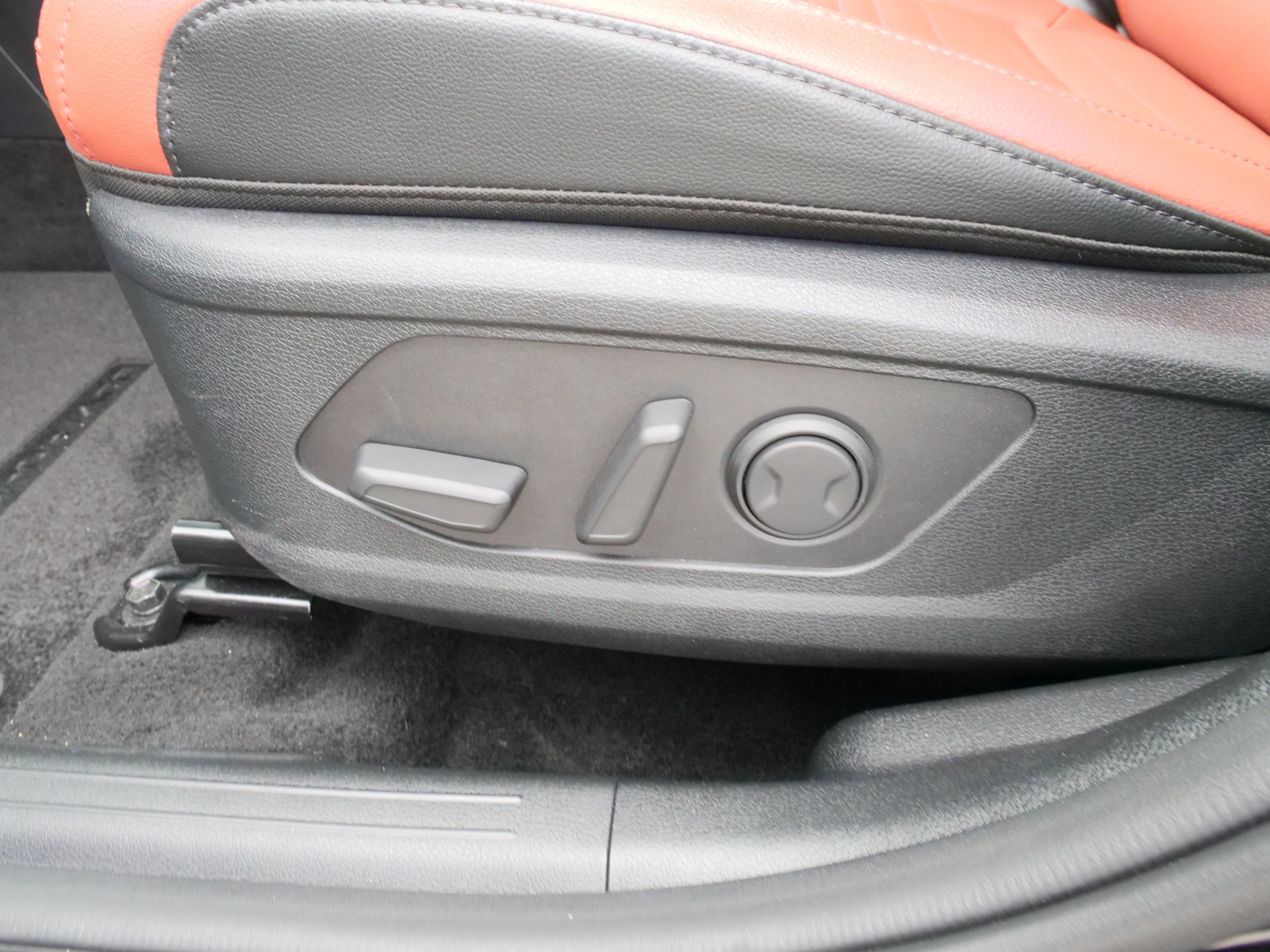 2025 Kia Sportage SX