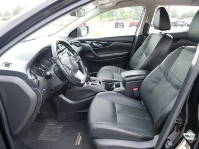 2022 Nissan Rogue Sport SL