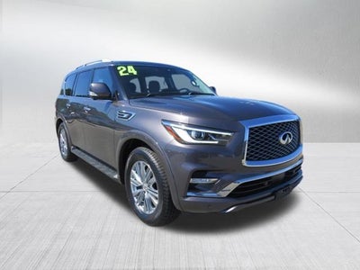2024 INFINITI QX80 LUXE